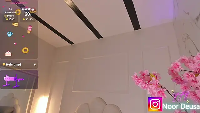Candaceoweens' Live XXX Chat