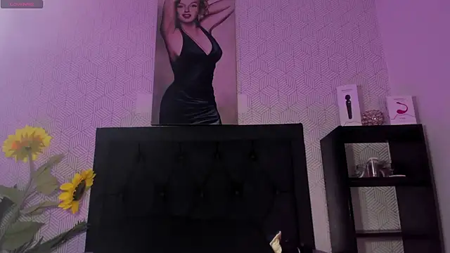 Selena_fox7 Adlı Modelin Canlı XXX Sohbeti