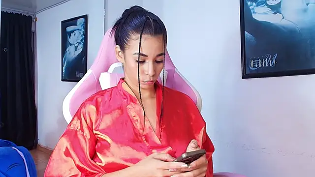 GraceWallace_'s Live XXX Chat