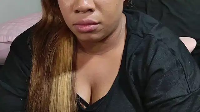 NeliaVoss' Live XXX Chat