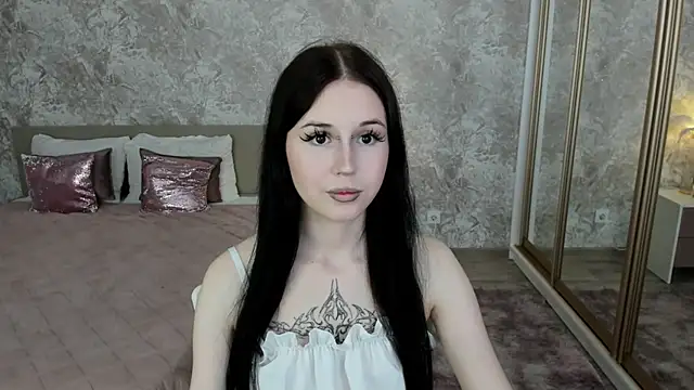 VioletHarme's Live XXX Chat