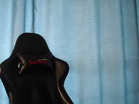 MajesticGOLD live XXX chat
