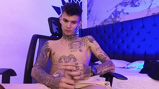 Chat XXX ao vivo de Paulo_527