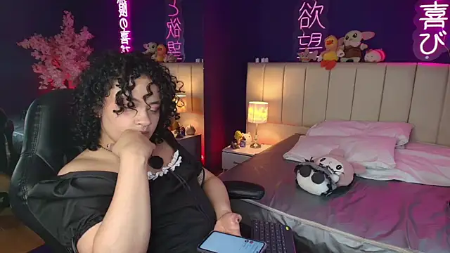 _sarahRose Chat XXX in diretta