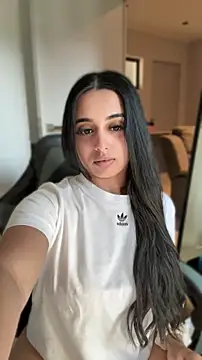 LilMisIndianx 라이브 XXX 채팅