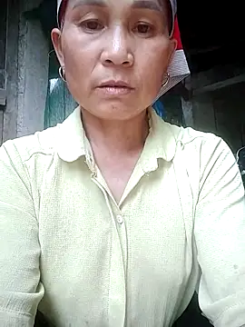 phlin1 即時 XXX 聊天