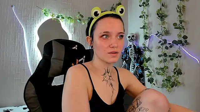 Elastikisss' Live XXX Chat