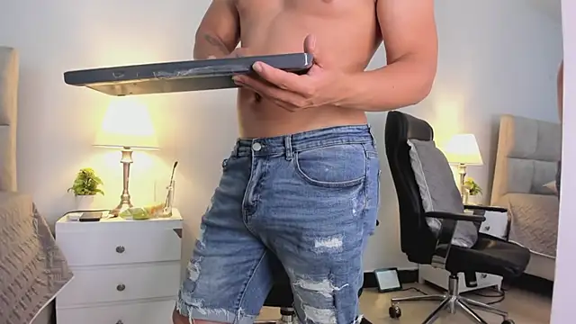 Chriss_Diamond's Live XXX Chat