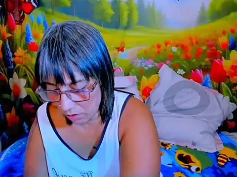 indianroxyn Live XXX chat