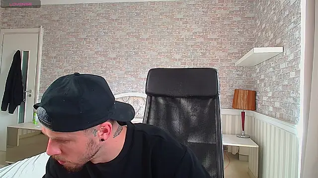 Chat XXX Live JonahShaw
