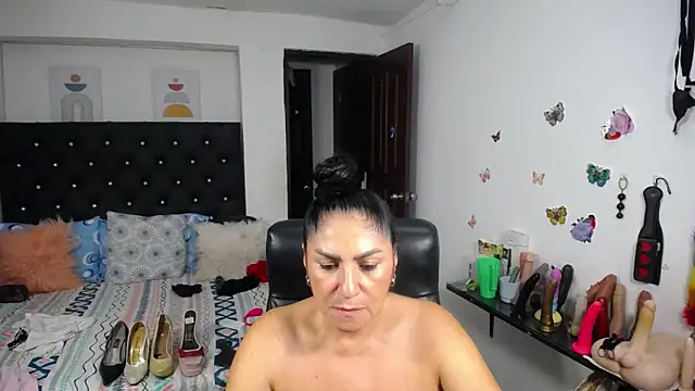mature_bigboobs10: онлайн-секс-чат