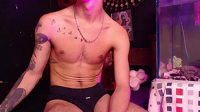 Godly_huan Webcamshow