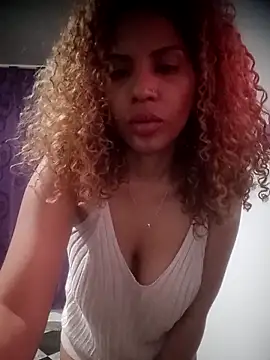 Webkamerová show SolashLitzy_Curly
