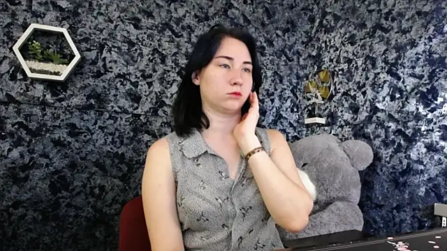 Moon_foxy_'s Live XXX Chat