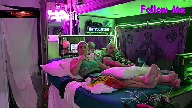 Katycouple69: απευθείας συνομιλία ΧΧΧ