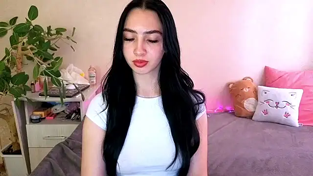 WildKittenX_ élő XXX-chatje