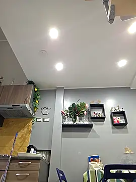 BellaMonella88's Live XXX Chat
