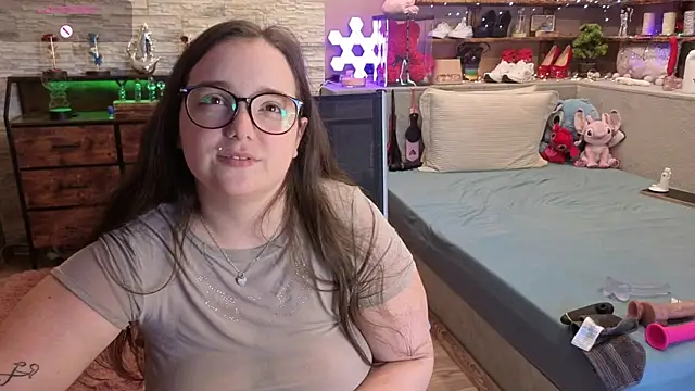 Kimberly-Caprice Live XXX-Chat