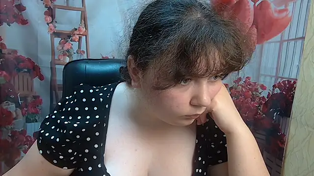 NeonilaLisova Chat XXX live