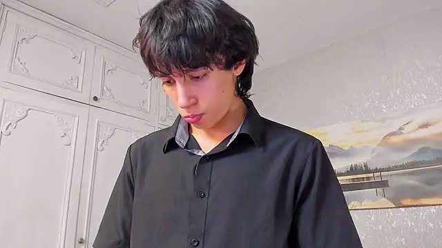 Tyler_durten Show in webcam