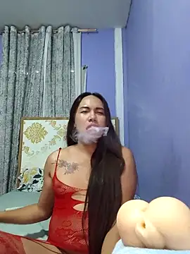 lady_kim_boner webcam show