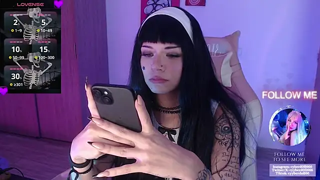 cyberd0ll66's Live XXX Chat
