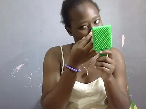 Petite_Ebony10: απευθείας συνομιλία ΧΧΧ