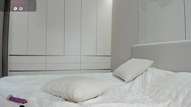 JenniferQueen11 – Naživo XXX chat