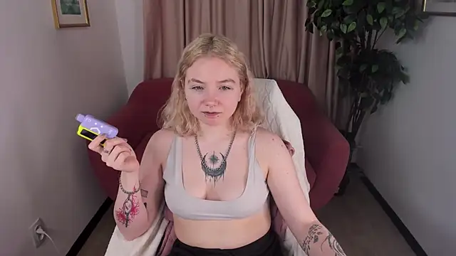 Chatroom XXX en direct de LycorisRed
