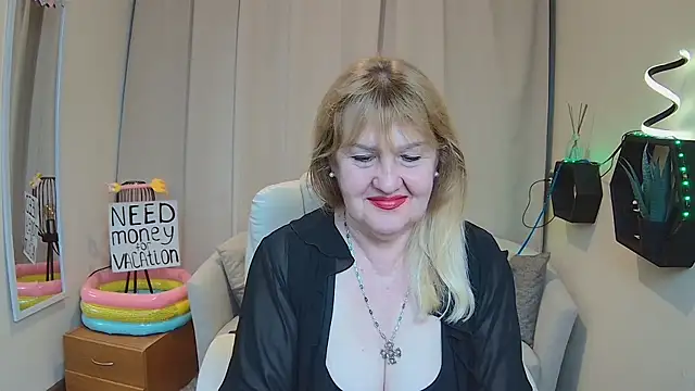 Chat XXX en directo de EmmaEllison