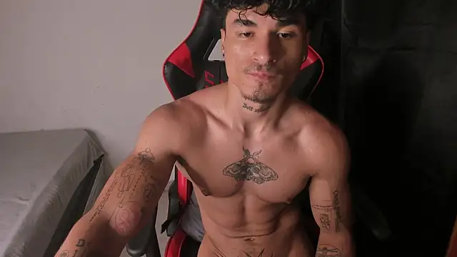 Thomas_Fit1 라이브 XXX 채팅