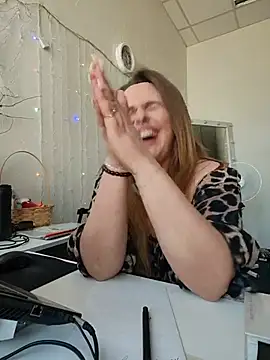 Juicy_PeachLux live XXX chat