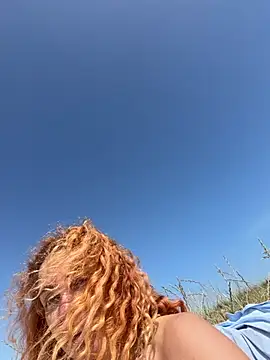 Reddgiirl – Naživo XXX chat