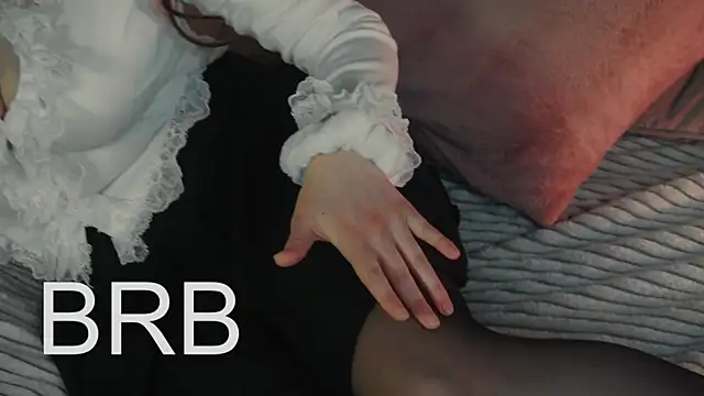 BettyMarlowe Adlı Modelin Canlı XXX Sohbeti