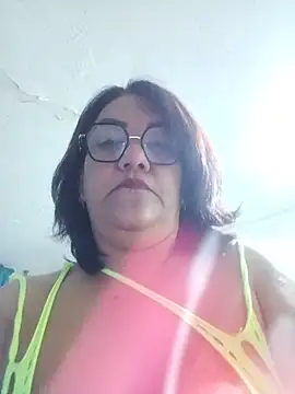 Chat +18 de saraladys ao vivo