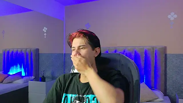 Derek_Sinn webkamerás műsora
