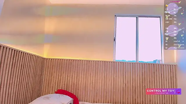 Živý XXX chat _MeganRain