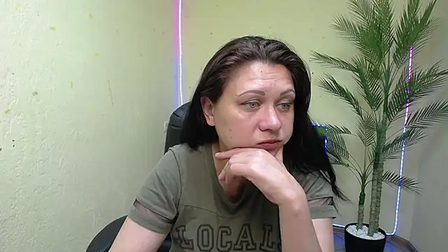 MorticiaAngel – live chatrum