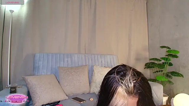 XXCOUPLESSEX 网络视讯表演