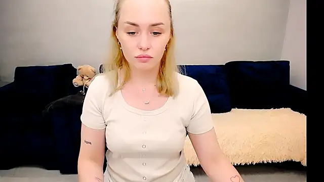 Czat XXX na żywo – LiluMoon__