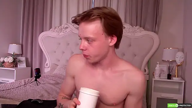 عرض كام SimonWarner