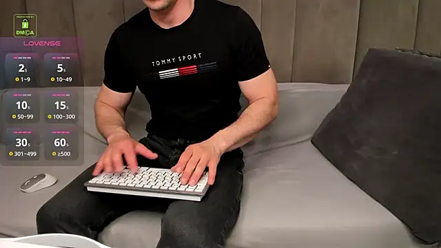 BrandonNorris 现场XXX聊天
