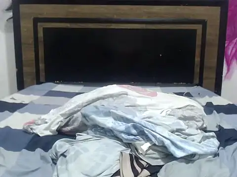 Show de AlbertBigCock na webcam