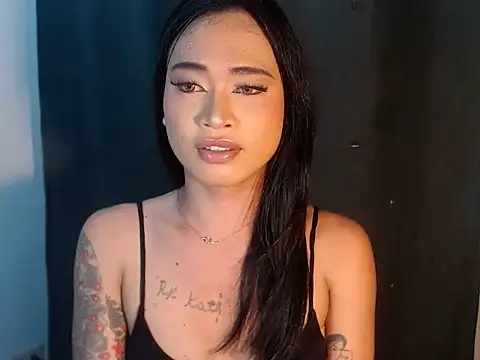 TSsexy_LOVERxxxx élő XXX-chatje