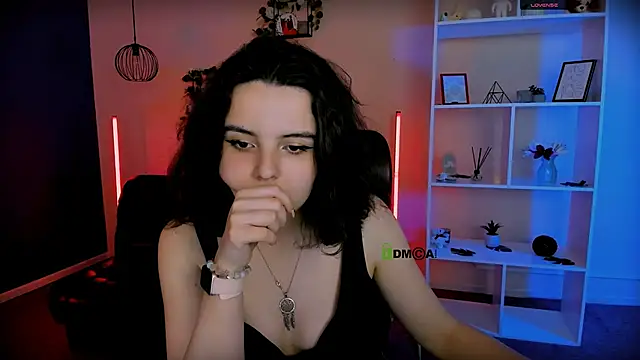 doll_vey Adlı Modelin Canlı XXX Sohbeti
