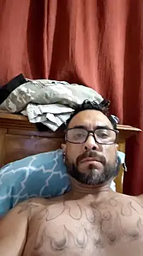 Forbidden_daddy's Webcam Show