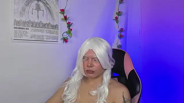 Maki_XOXO webkamerás műsora