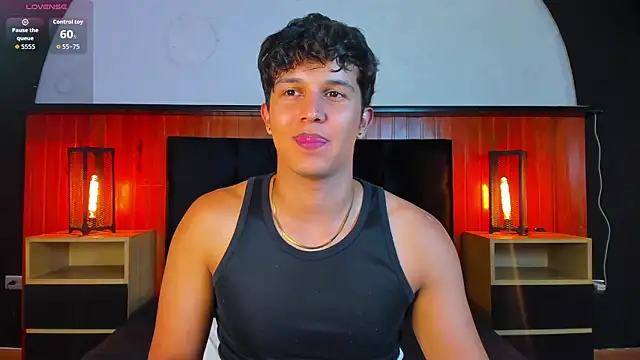 Leo_Savage_ Live XXX Chat