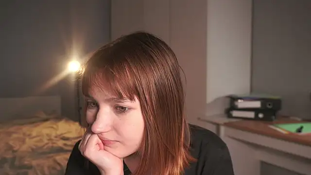 Leyla_crsh – Naživo XXX chat