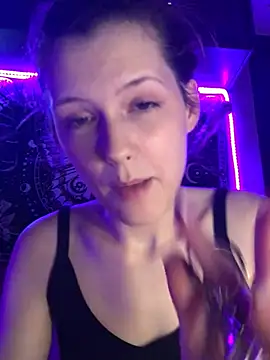 Chatroom XXX en direct de Lilactease